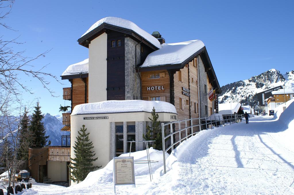 Swiss Chalet-Style Hotel Walliser Spycher Ридеральп Номер фото
